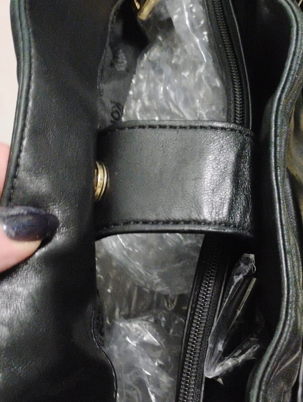 Michael Kors Black 3 Compartment lambskin Leather Tote Bag with Gold Accents - Picture 9 of 11